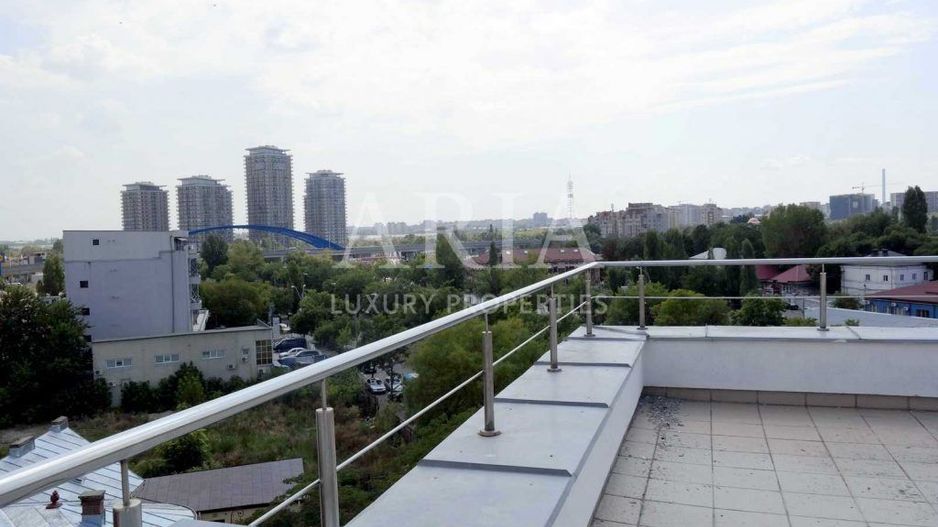 CLADIRE DE BIROURI P+4E - Poză 2