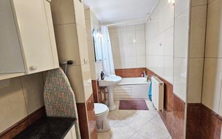 Apartament 2 camere, 60 mp utili, etaj 3, zona ultracentrala - Poză 10