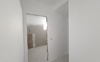 Casa moderna 4 camere 2 bai 2 balcoane si teren 140 mp in Arhitectilor - Poză 7