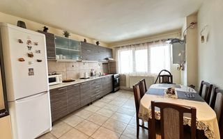 Apartament 2 camere de vanzare - Poză 1