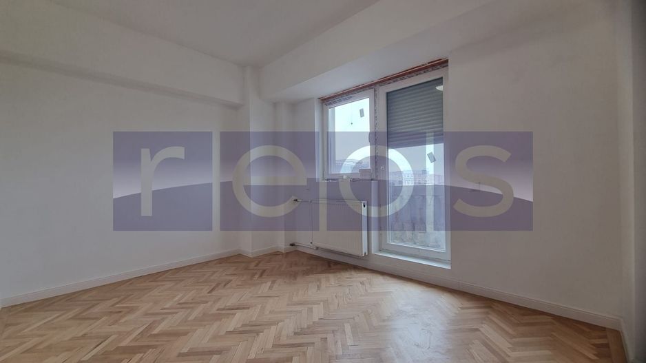 VANZARE 4 CAMERE DECOMANDAT -UNIRII - VEDERE FANTANI - 104mp - Poză 4