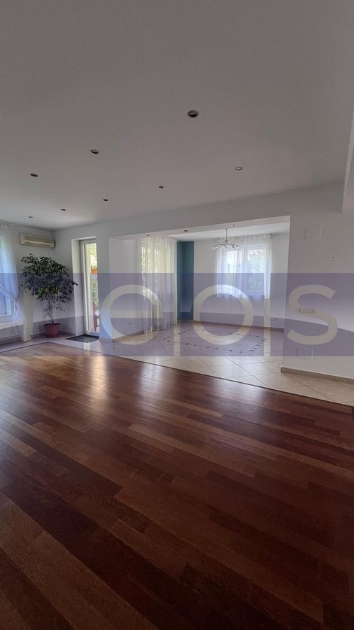 VILA DE VANZARE IN ZONA EROU IANCU NICOLAE | PISCINA | - Poză 3