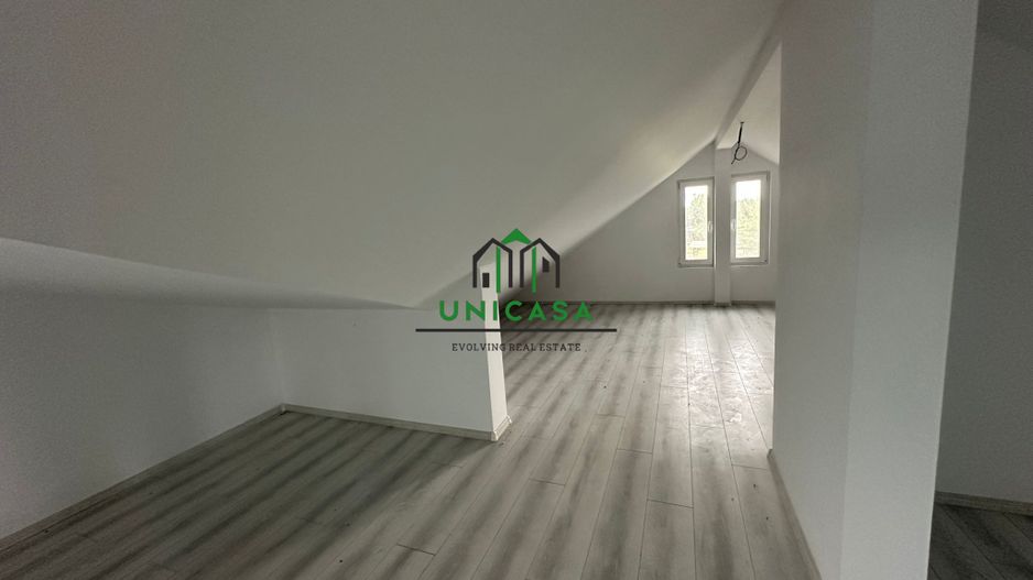 Casă de vânzare în Comuna Băbeni - Poză 17