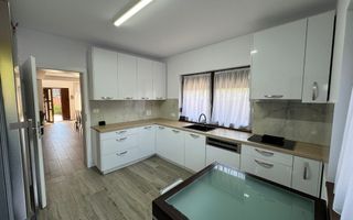 Casă individuală 6 camere, 200 mp, garaj și curte amenajată – Chișoda - Poză 11