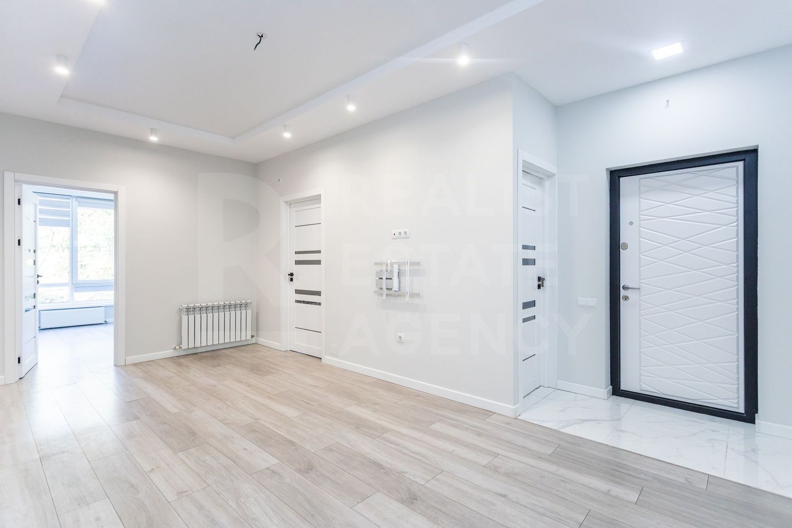 Vânzare, apartament 3 camere, 82.8 mp, str. Nicolae Dimo, Rîșcani - Poză 17