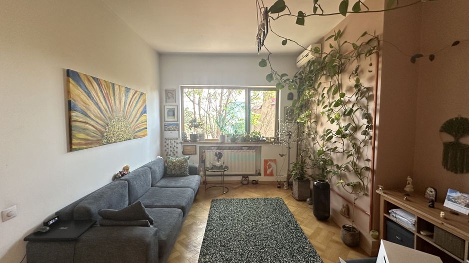 Apartament boem cu mult soare Piata Sfantul Stefan - Poză 1