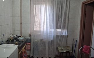 Aprtament 3 camere, decomandat, etaj 9, zona Institut - Poză 9