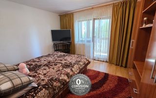Apartament cu 3 camere, 2 bai, 2 balcoane, mobilat și utilat, zona TRAIAN; - Poză 5