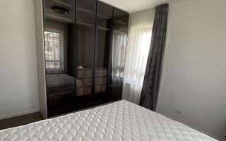 Apartament modern cu 4 camere într-o zonă liniștită aproape de Centru. - Poză 5