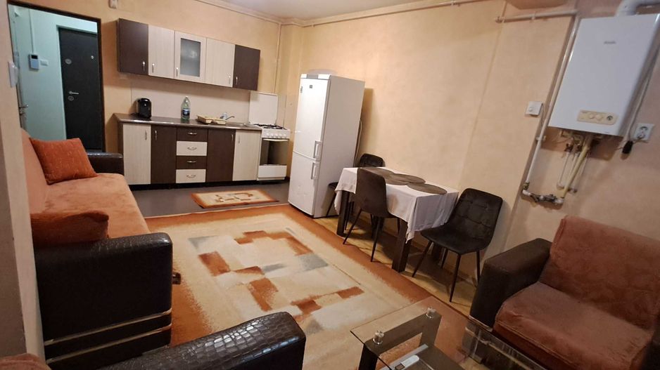 Apartament cu 2 camere de închiriat in Alba Iulia - Poză 1