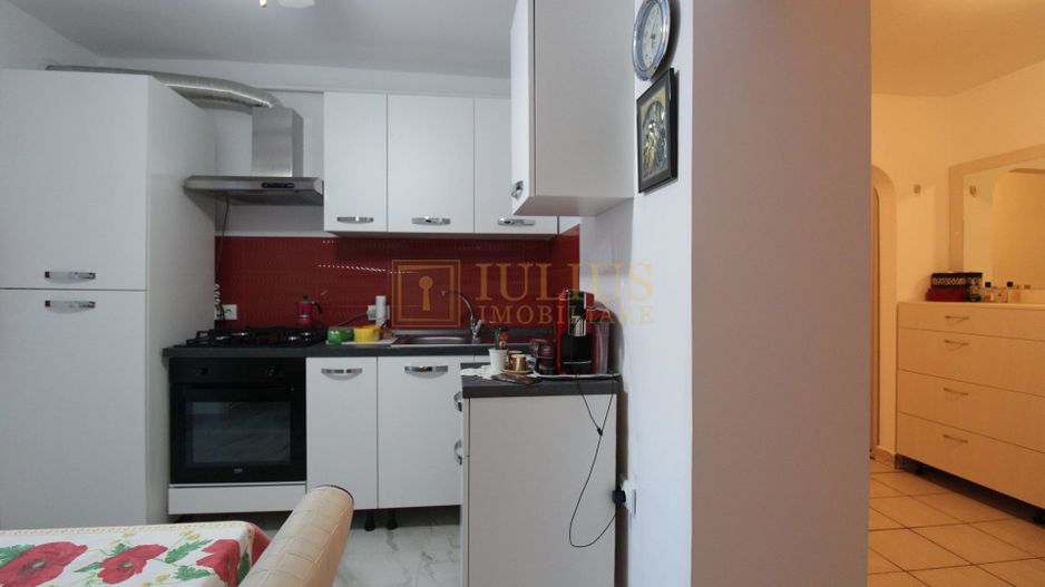 Soarelui, decomandat, centrala proprie, et 2/4. - Poză 13