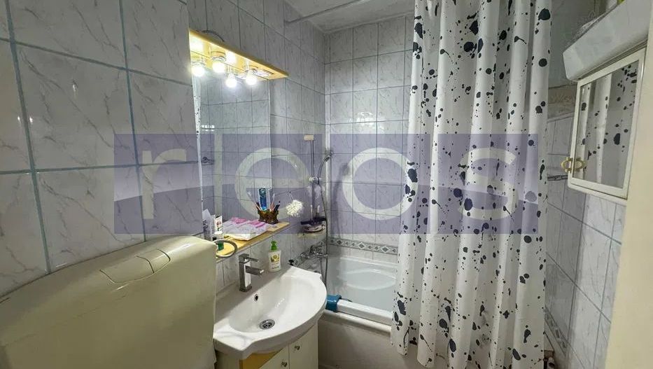 DE VANZARE 3 CAMERE  - 5 MINUTE METROU DRUMUL TABEREI - Poză 5