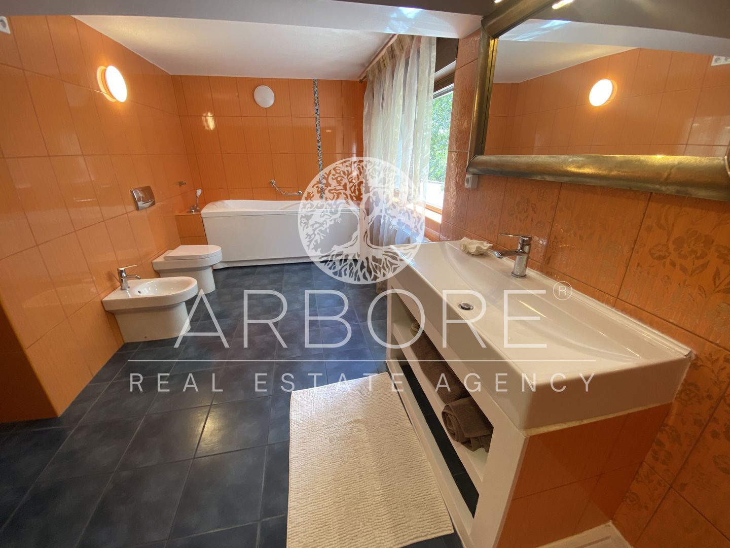 Vila elegantă 8 camere de închiriat, Sector 1, 700 mp teren - Poză 12