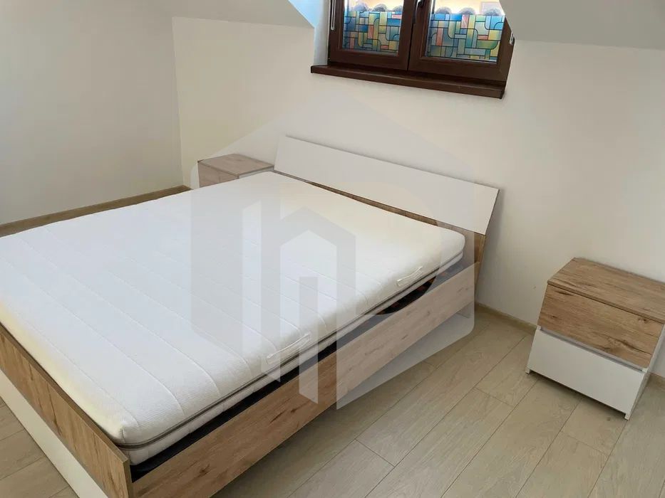 Casa individuala - 5 camere - 210mpu - Lazaret - Acces auto si garaj - Poză 5