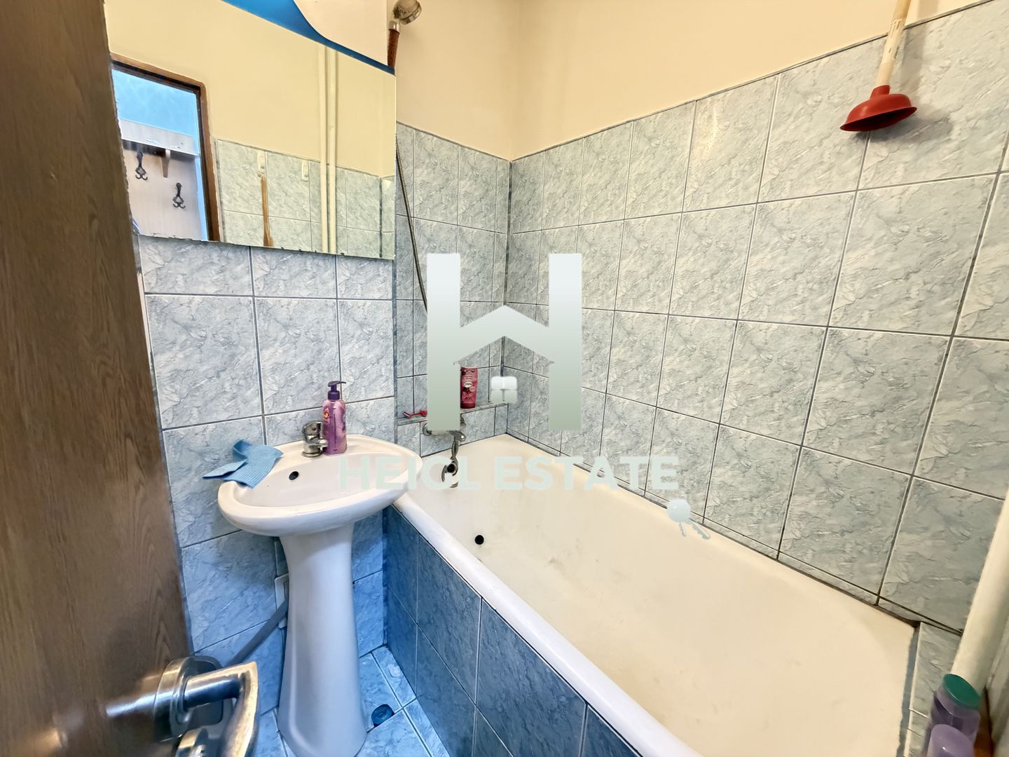 Apartament cu 2 camere etaj intermediar in zona Sagului - Poză 7