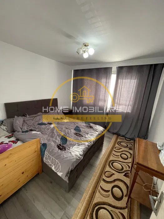 Zona Podu Ros/ Apartament 3 camere/ Etajul 1 - Poză 1