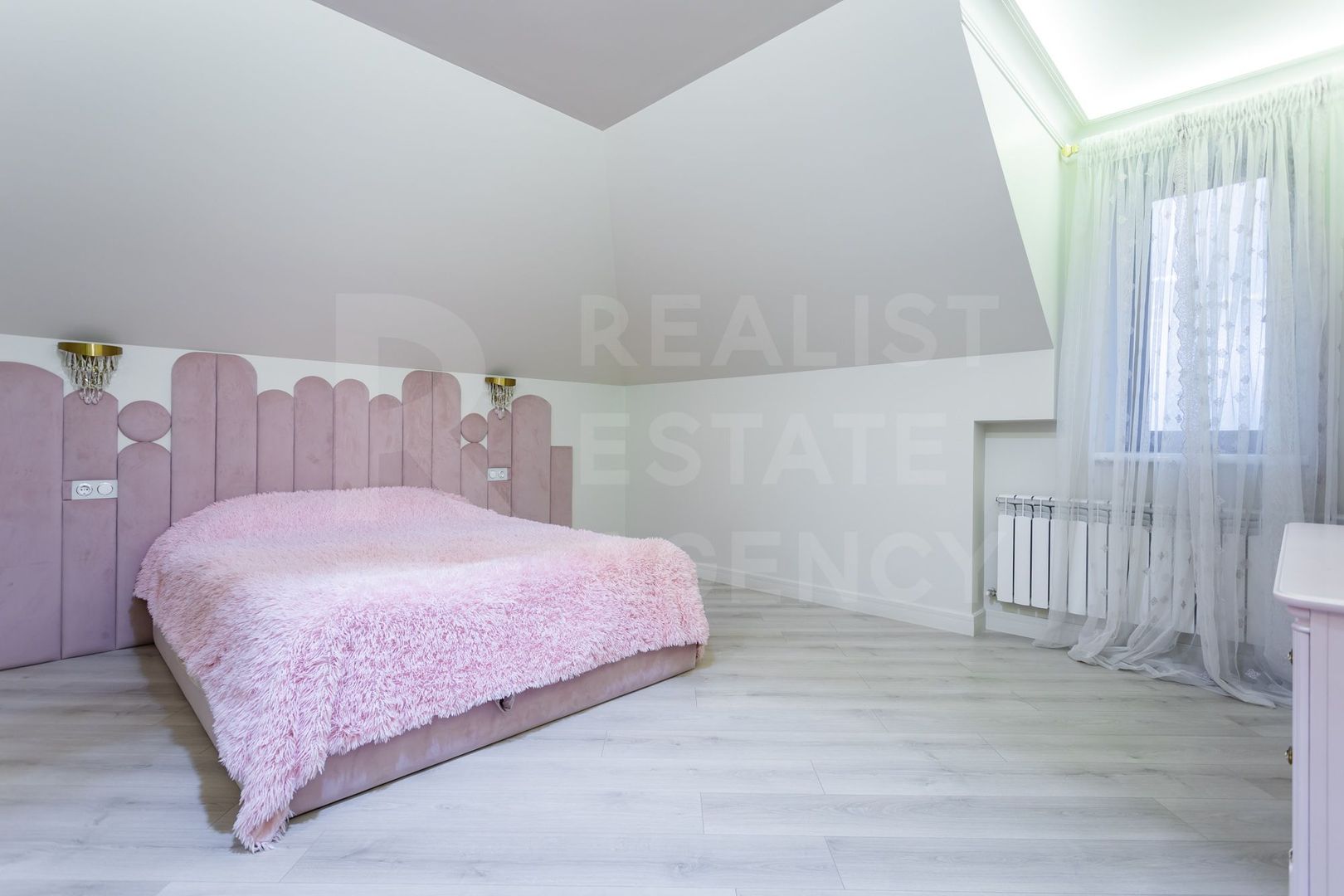 Vânzare, casă, 3 nivele, 300 mp+7,2 ari, str. Chișiniău, Cricova - Poză 42