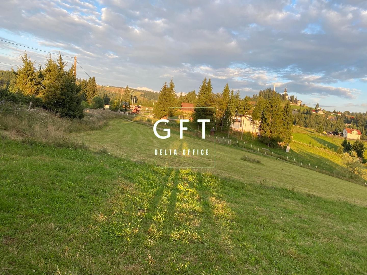 Teren intravilan 4000 mp-ideal cabane, pensiune-Piatra Fantanele - Poză 4