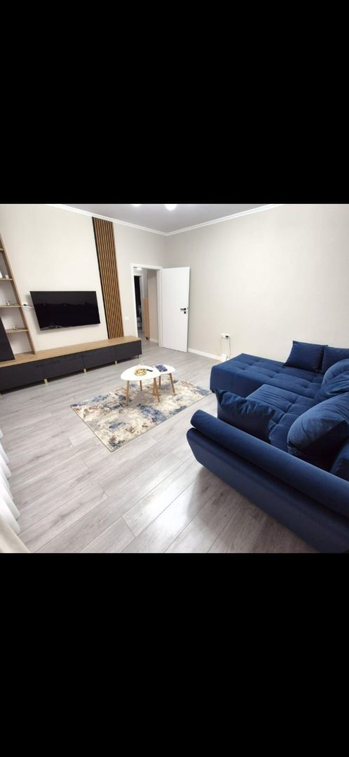 De inchiriat apartament 2 camere Exigent Plaza/Centrala proprie - Poză 1