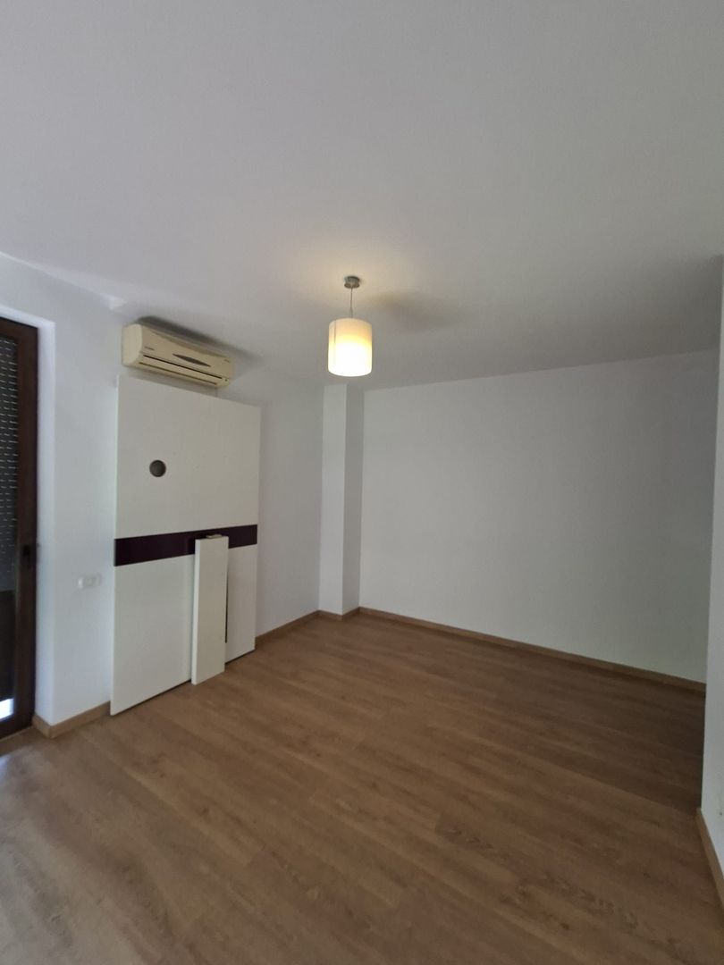 Spațios 4 camere, zona Braytim - Poză 28