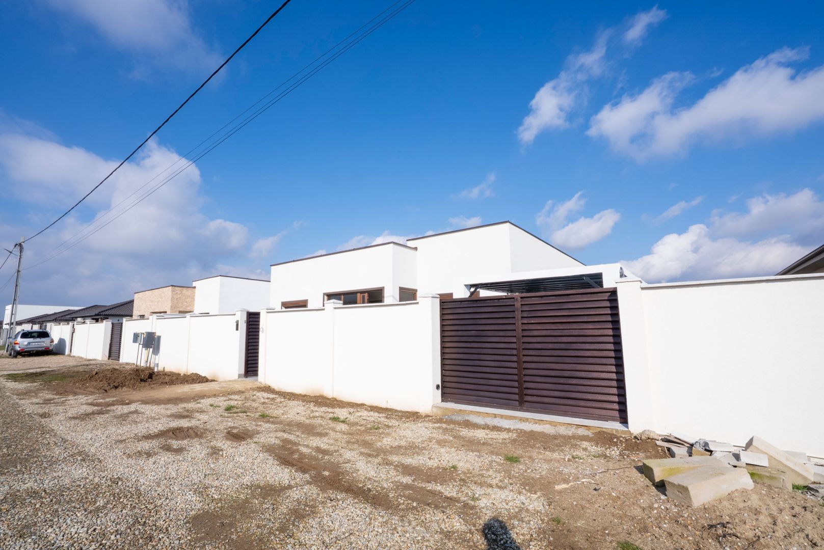 Casa lux Santandrei 3 dormitoare 2 bai 2 terase 2 bucatarii - Poză 9