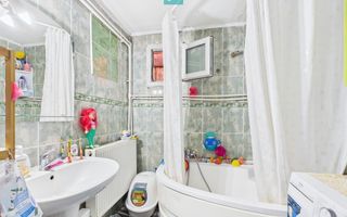 Casă cu 4 camere pe Bd. Laminorului – modernă și întreținută - Poză 9