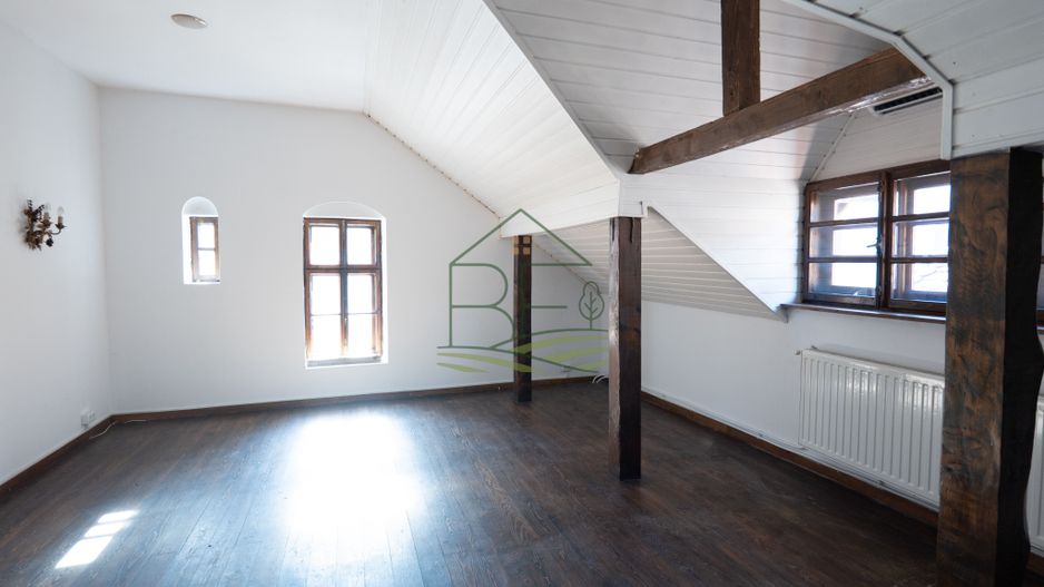 Un loc cu suflet, o poveste de continuat – Casa de vânzare în Centru - Poză 6
