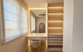 Apartament spectaculos cu 3 camere și dressing walk-in | Design premium | Vedere - Poză 12