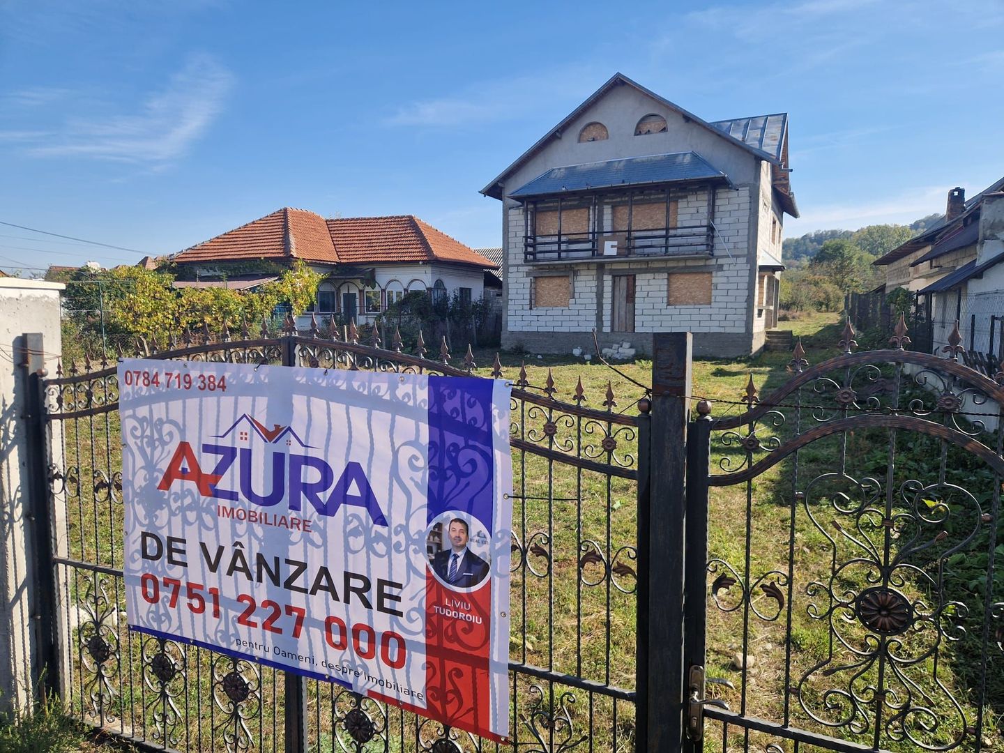 Casă P+1 la roșu, teren 2.600 mp – DN73, Mihaești - Poză 1