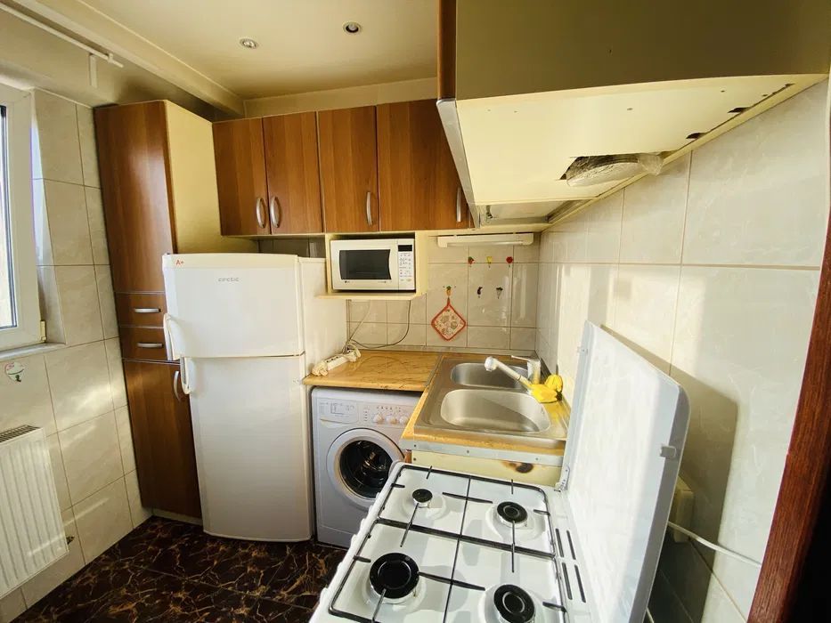 Garsoniera atragatoare si compacta, Mega Mall Iancului - Poză 6