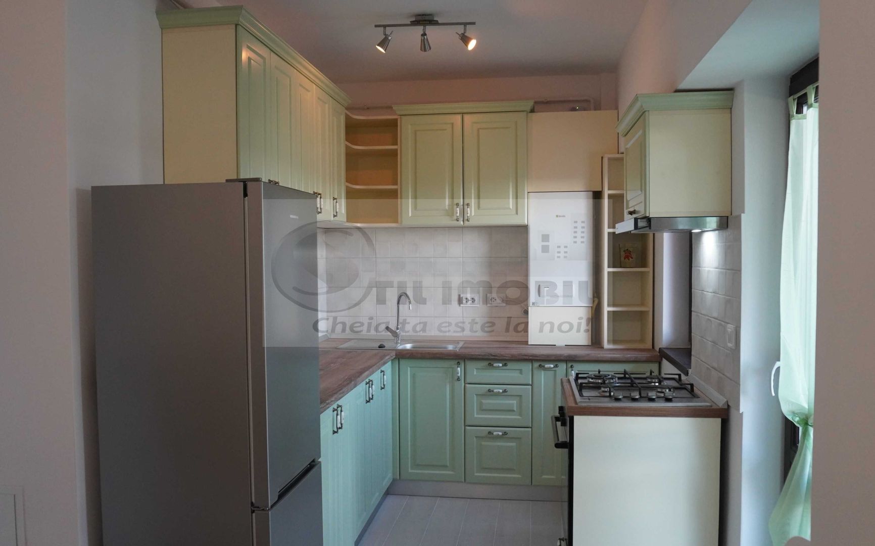 Apartament 2 camere + loc de parcare Iulis Mall - 430 euro - Poză 1