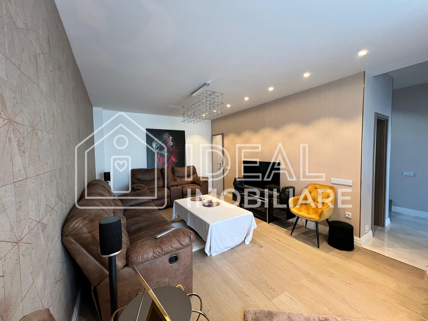 Casa Individuala Moderna Ultrafinisata, in Selimbar - Poză 7