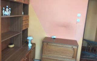 BRASADAS vinde apt. cu 2 camere la etajul 4 in Micro 17. - Poză 4