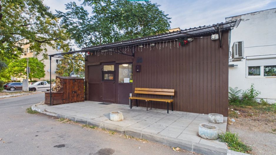 Spațiu comercial, complet aranjat, Velența - Poză 18