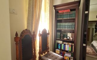 Vila deosebitǎ în zona centrala - Poză 18