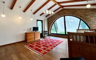 Casă de vis în Giroc – Eleganță clasică, spațiu vast și confortabil - Poză 5