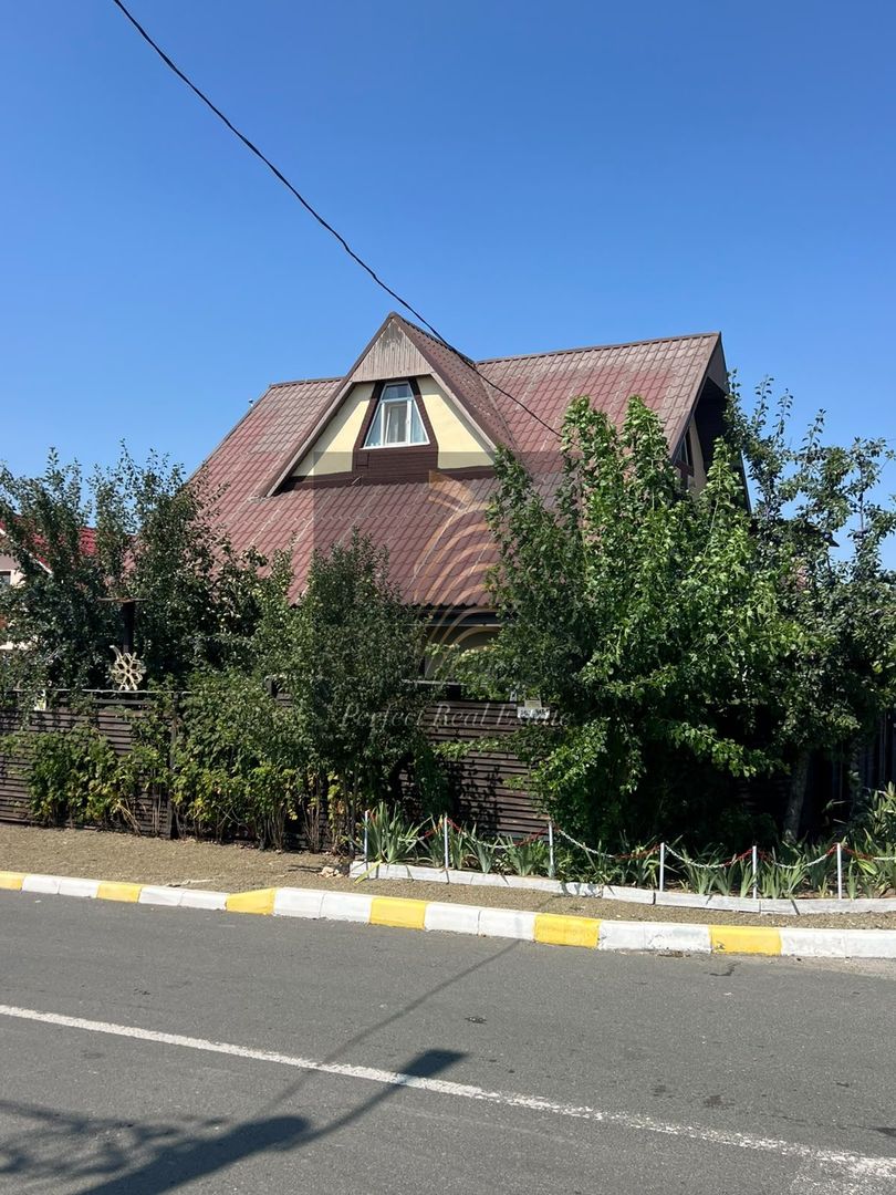 VILĂ P+M DE VÂNZARE ÎN VALU LUI TRAIAN - Poză 4
