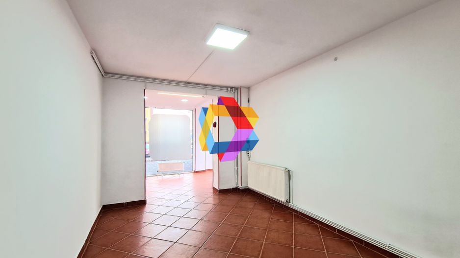 Spatiu comercial de închiriat  Brasov - 70 mp # spatii-comerciale-brasov.ro - Poză 7