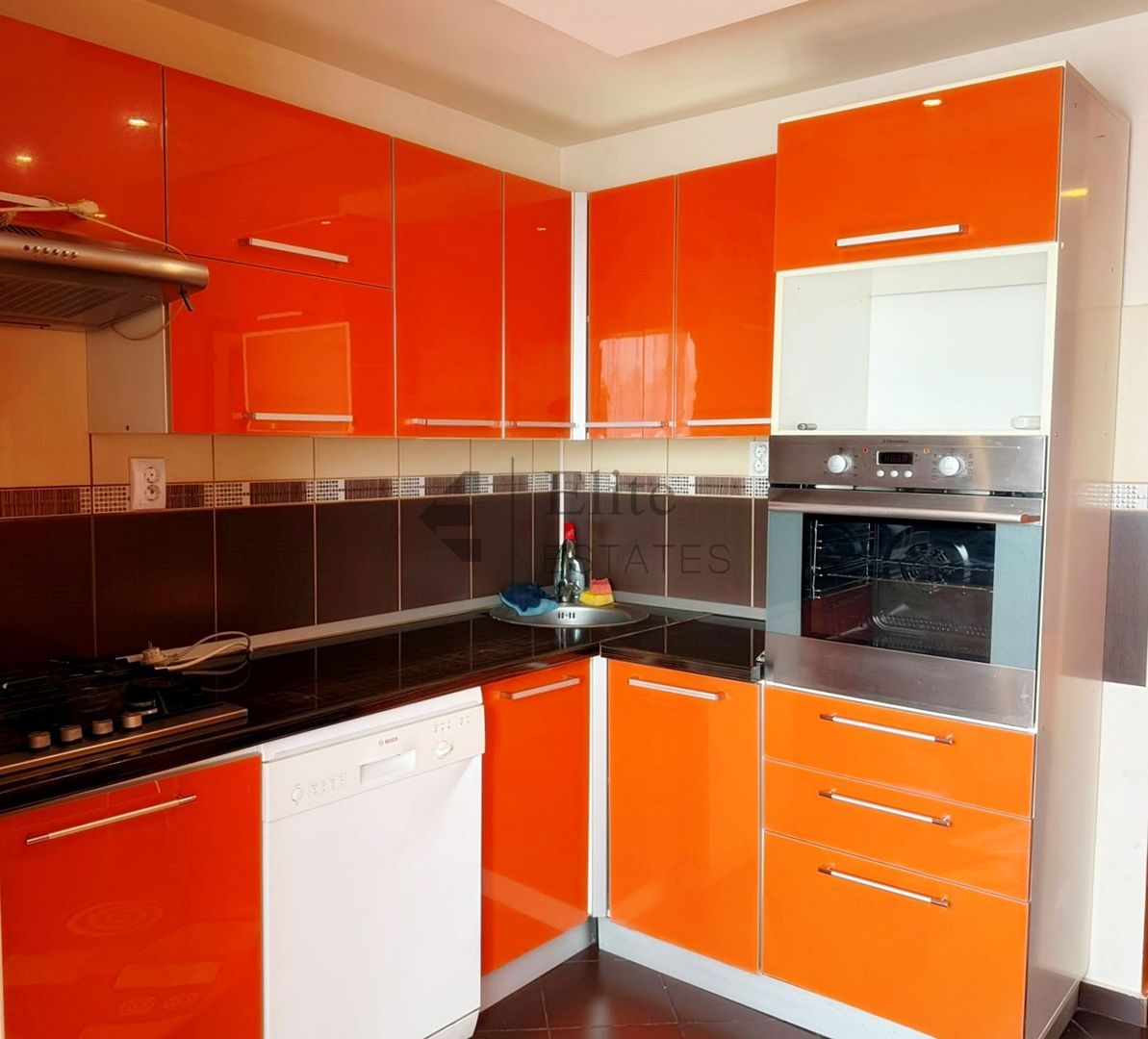 Apartament cu 3 camere de inchiriat in  Cartier Nufarul - Poză 3
