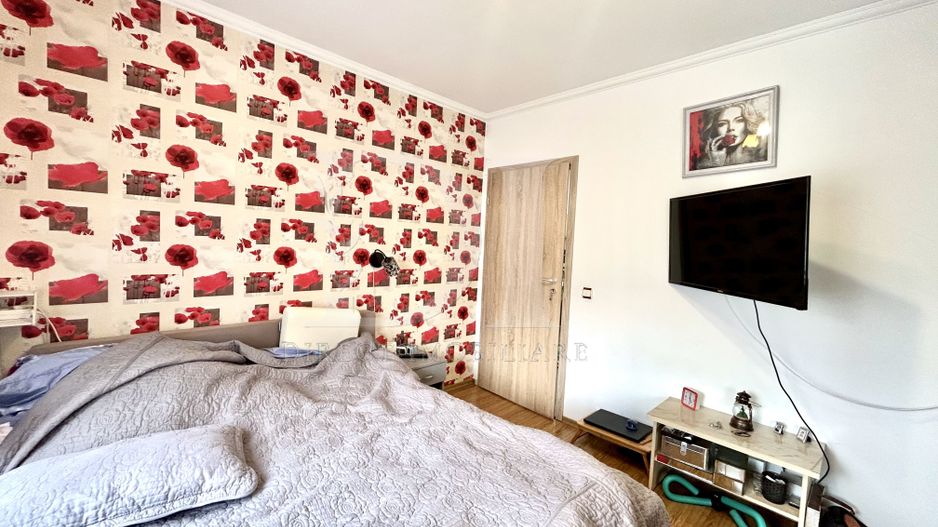 Apartament  3 camere de vanzare / Zona  Florilor / Floresti - Poză 4