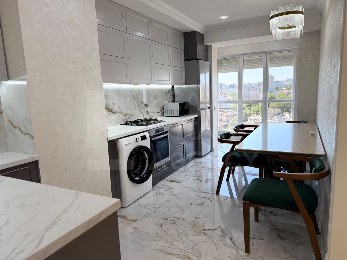 Chirie, apartament, 3 camere, strada Grigore Ureche, Centru - Poză 2