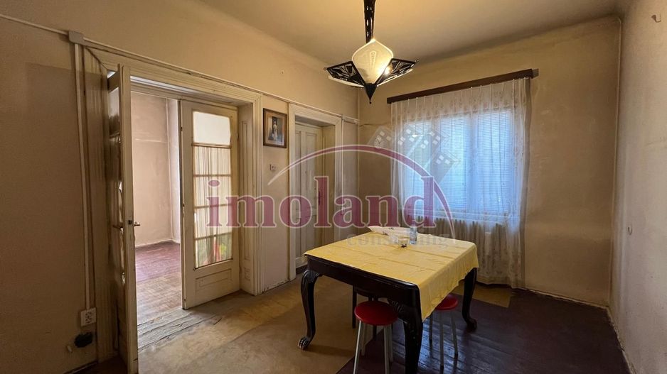 Casa S+P+1+M - Parcul Carol - Poză 2