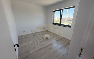 Vila la intrare in comuna Berceni - Poză 12