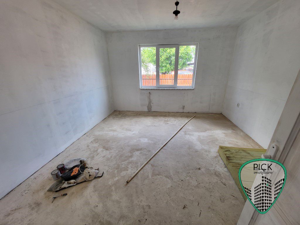 P 1104 - Casă singur în curte cu 2 camere  în Mureș, Sâncraiu de Mureș - Poză 1