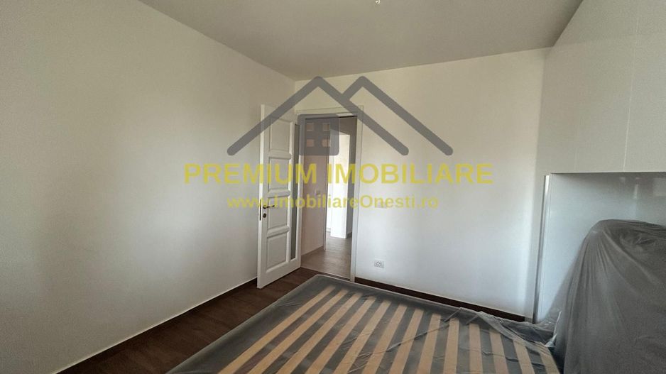 Apartament 3 camere de vanzare - Poză 6