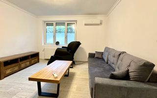 Apartament 2 camere, renovat, pet friendly, zona Central- Piata 700 - Poză 1