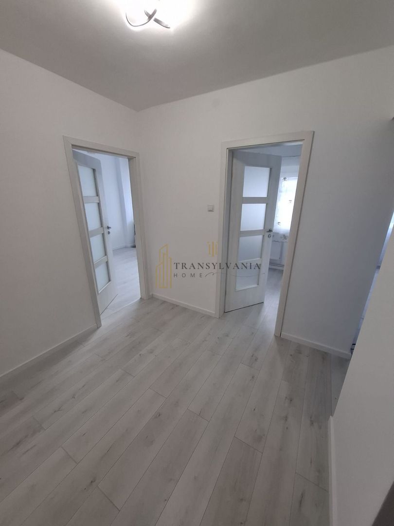 Apartament 2 camere, decomandat - Poză 4