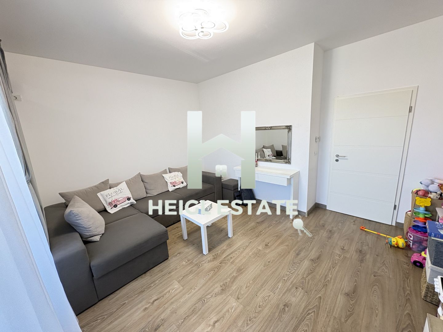 Apartament cu 2 camere decomandat in Giroc cu comision 0% - Poză 2