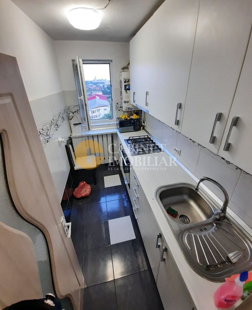 Zona Alexandru cel Bun - 2 Camere Decomandat - Etaj Intermediar - Poză 3