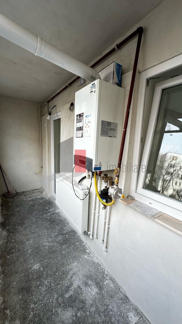 Apartament 3 camere metrou Romancierilor,centrala proprie - Poză 7